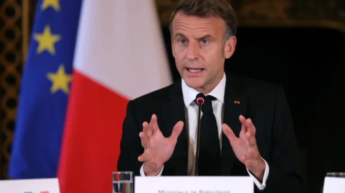 France’s Macron unveils new government ahead of budget deadline